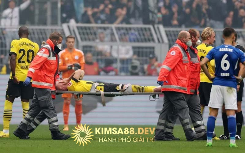 Reus tiếp tục gặp chấn thương nặng trước thềm World Cup 2022