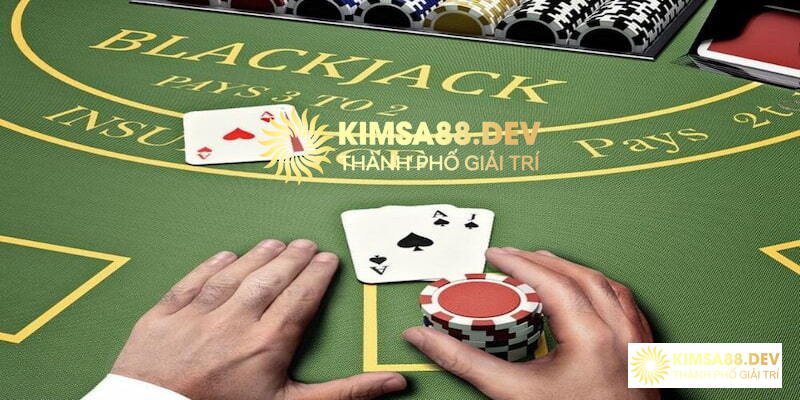 Chơi game Blackjack tại nhà cái kiếm thưởng cực lớn